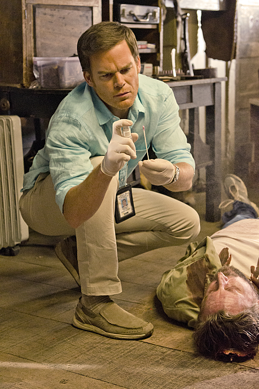 TV Review: DEXTER – Season 8 – “What’s Eating Dexter Morgan ...