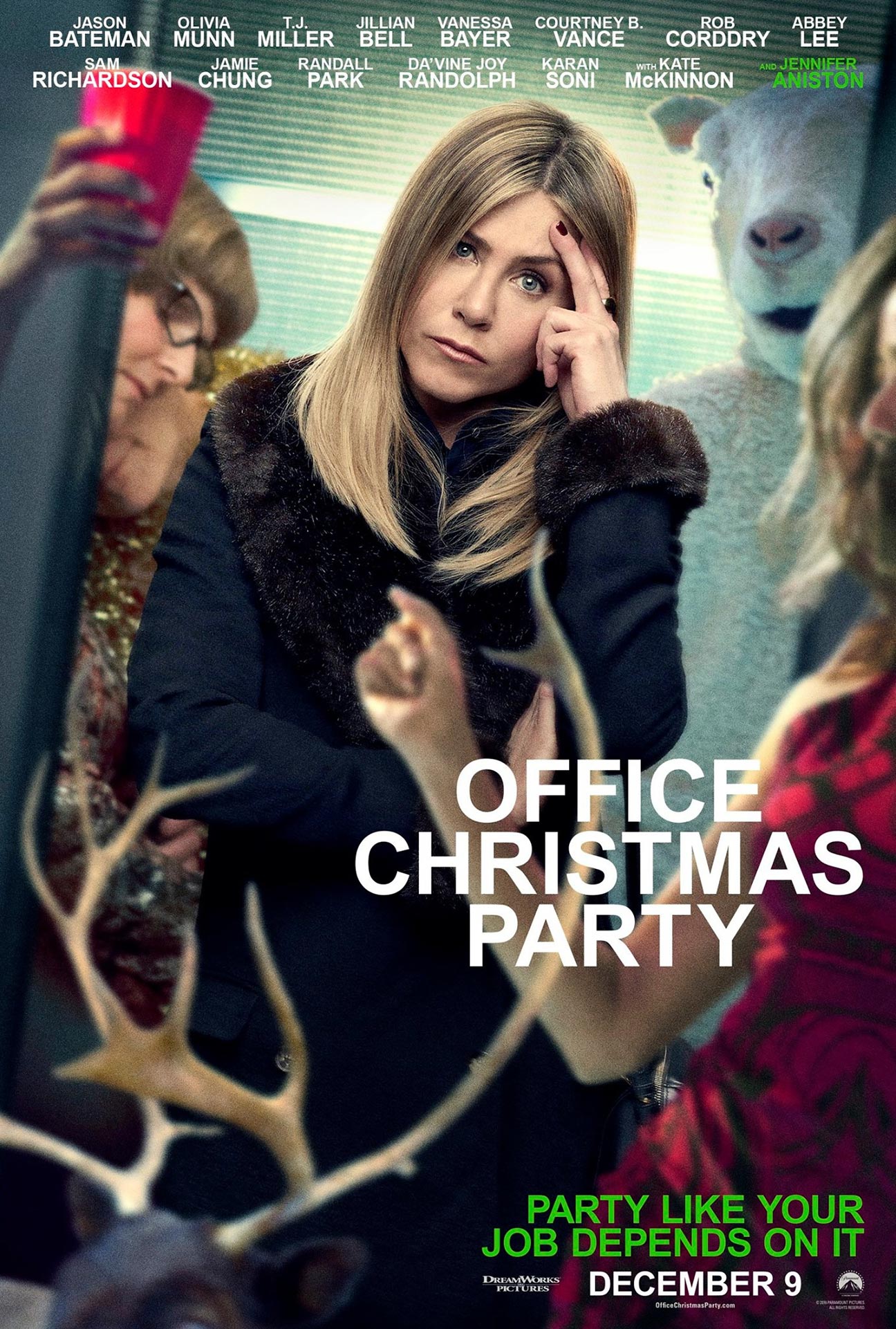 Movie Review: OFFICE CHRISTMAS PARTY - Assignment X