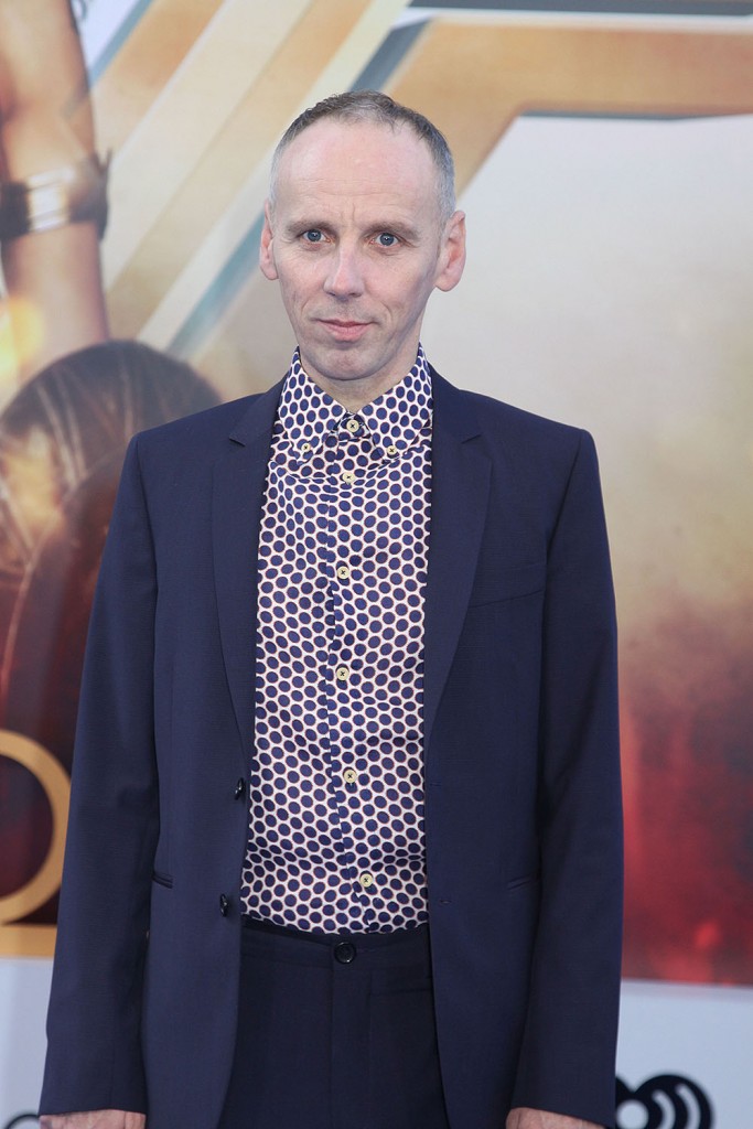 Next photo of Ewen Bremner