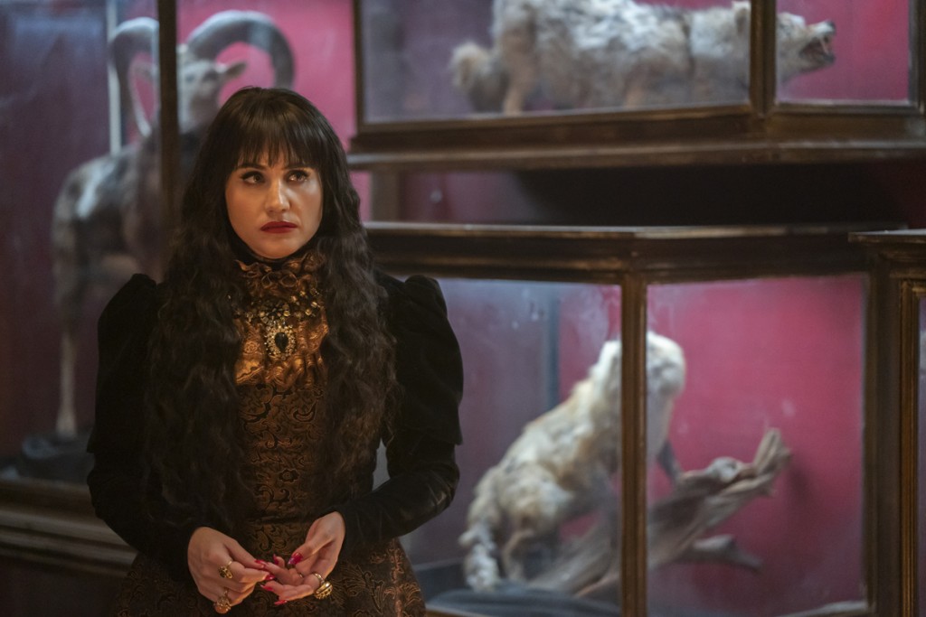 WHAT WE DO IN THE SHADOWS: Natasia Demetriou vamps it up in Season 2 ...